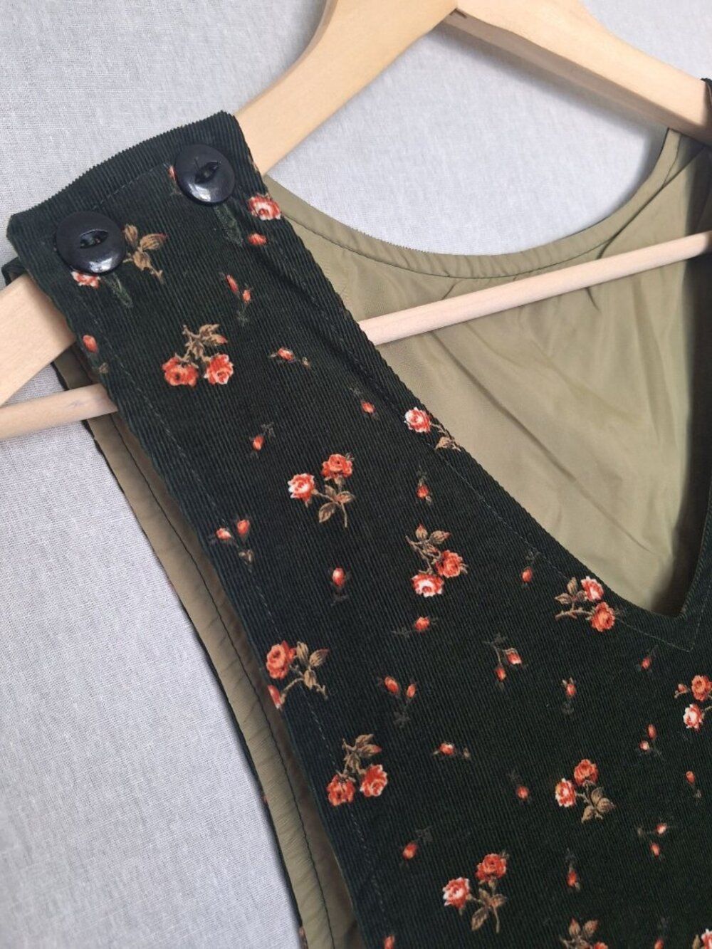 💙 Floral Corduroy Pinafore Midi Dress Size M Pleated Olive Green Sleeveless Jum - Picture 3 of 8